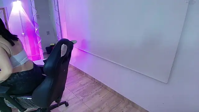 Brendda tay online show from 10/03/25, 03:03