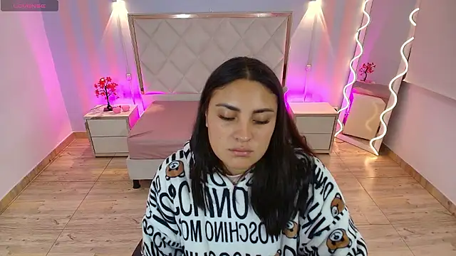 Brendda tay online show from 02/02/26, 03:16