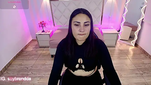 Brendda tay online show from 02/05/26, 03:22