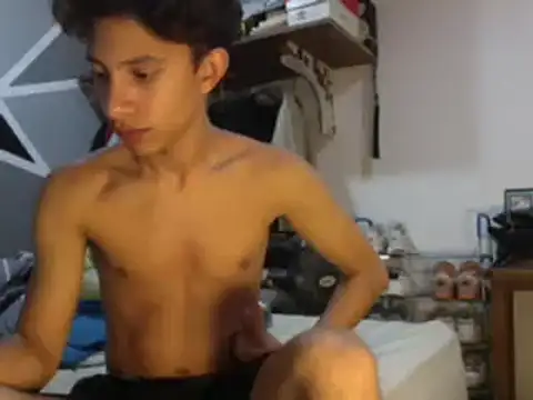 ferchitibellako online show from 12/15/24, 05:02