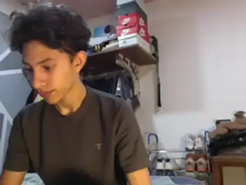 ferchitibellako online show from 12/18/24, 05:15