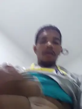 Snapshot of jviciado chatting on 03/13/25, 06:05 jviciado online show from 03/13/25, 06:05