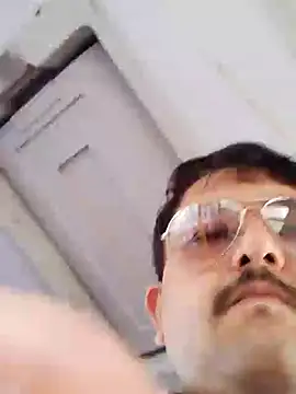 Akhil3290 online show from 01/22/25, 11:34