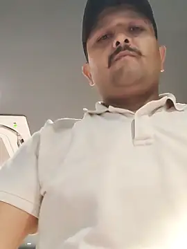 Akhil3290 online show from 03/11/25, 04:07