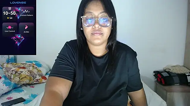 miajoseph  online show from 11/02/25, 04:15