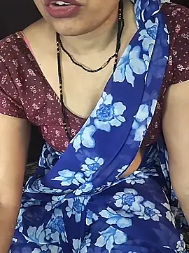 Shivani Mumbai85 online show from 04/18/26, 05:50