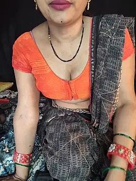 Snapshot of Shivani_Mumbai85 chatting on 04/29/26, 05:30 Shivani Mumbai85 online show from 04/29/26, 05:30