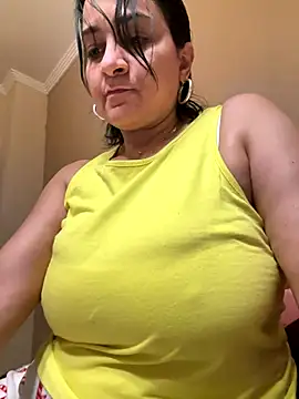 paulinaDiaz1 online show from 12/01/24, 05:57