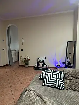 MichelleCara online show from 05/11/26, 07:47