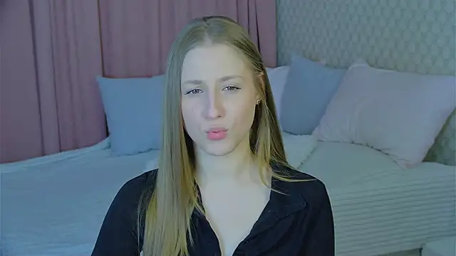 BritneyCruze online show from 02/27/25, 08:06