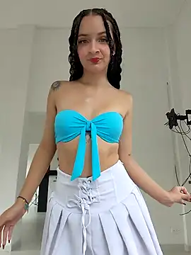 Alicia barbie online show from 12/18/24, 03:00