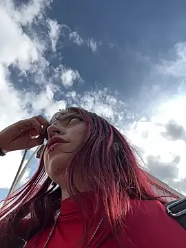 Alicia barbie online show from 02/22/26, 09:13