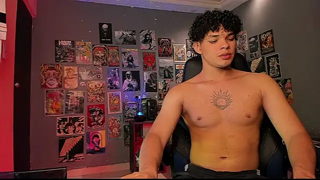 Snapshot of soy_ian_ chatting on 12/10/24, 01:22 soy ian online show from 12/10/24, 01:22