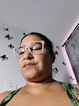 Snapshot of sexy_hot_carol chatting on 07/10/26, 10:12 sexy hot carol online show from 07/10/26, 10:12