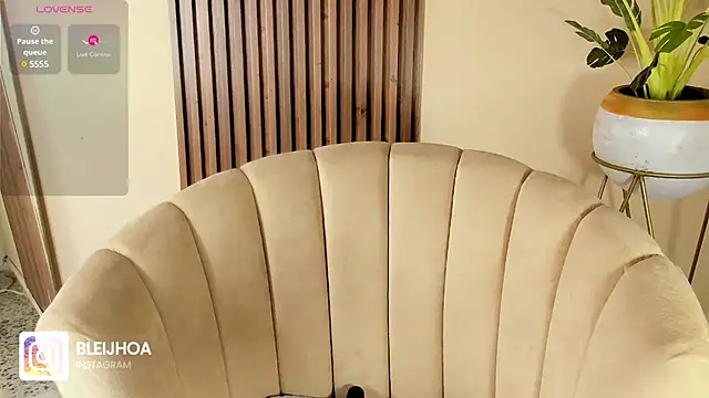 kenayfox online show from 01/17/25, 05:32