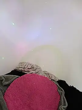 Emiily Bills online show from 05/17/26, 06:37