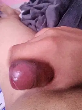 Fee096 online show from 12/03/25, 05:55