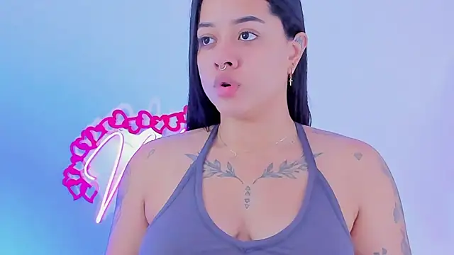 MaddyParisi online show from 02/16/25, 05:04