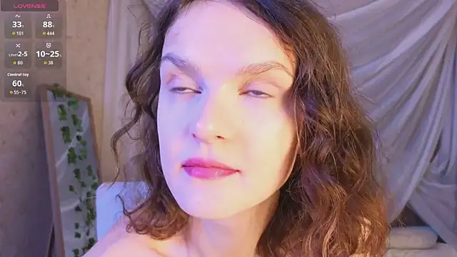 Soo dreamy online show from 02/15/26, 01:35