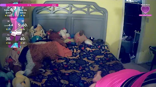 FoxieHikari online show from 09/26/25, 01:53