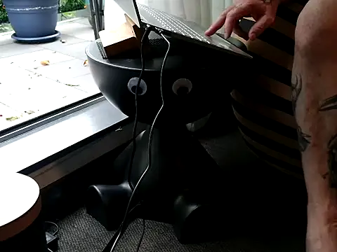 ChunkyMonkey007 online show from 01/28/25, 04:29