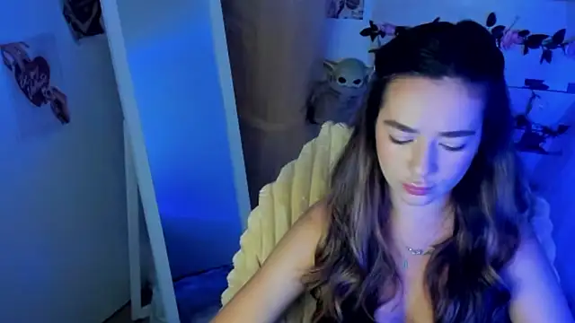 Bella XO online show from 06/24/26, 06:23