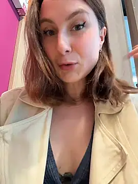 Snapshot of Dina_Tease chatting on 07/20/26, 01:46 Dina Tease online show from 07/20/26, 01:46