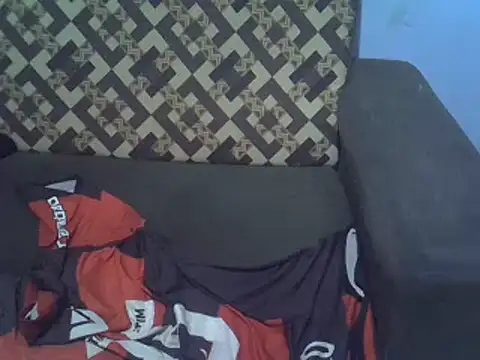 Snapshot of Luna_BR chatting on 12/31/24, 02:40 Luna BR online show from 12/31/24, 02:40