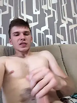 Snapshot of painkkiiller22 chatting on 09/28/25, 07:03 painkkiiller22 online show from 09/28/25, 07:03