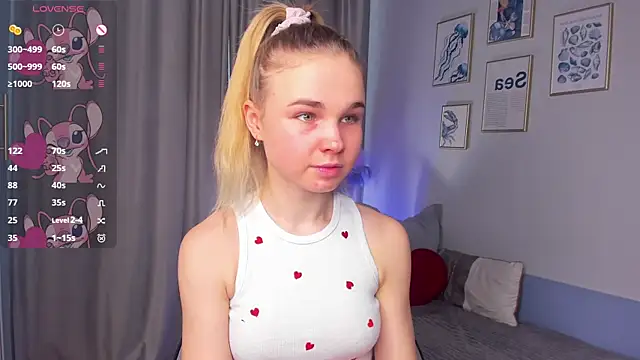 OdetteHarwick online show from 12/03/25, 09:40