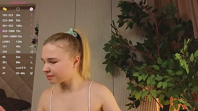 OdetteHarwick online show from 01/09/26, 06:05