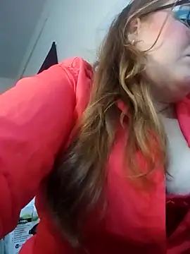 Snapshot of LilithDemikov23 chatting on 10/03/25, 03:09 LilithDemikov23 online show from 10/03/25, 03:09