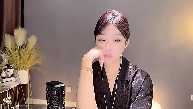 Snapshot of jingling666 chatting on 01/14/25, 05:01 jingling666 online show from 01/14/25, 05:01