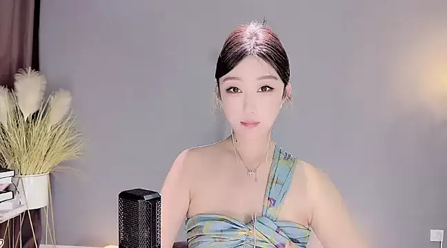 Snapshot of jingling666 chatting on 01/18/25, 12:57 jingling666 online show from 01/18/25, 12:57