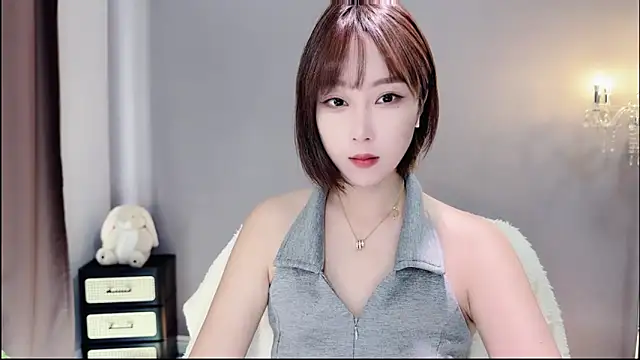 Snapshot of jingling666 chatting on 11/05/25, 12:43 jingling666 online show from 11/05/25, 12:43