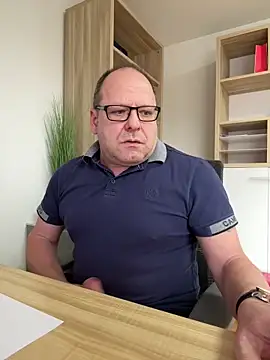 coupleLatinaLovers online show from 02/17/25, 10:29