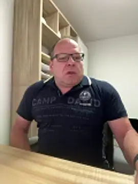 coupleLatinaLovers online show from 04/13/26, 05:02