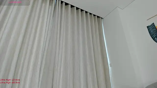 yumisunn online show from 02/19/25, 06:00