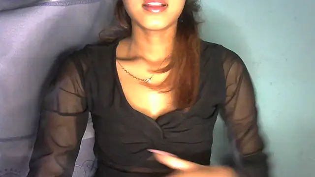 jassi-just18 online show from 01/01/25, 02:42