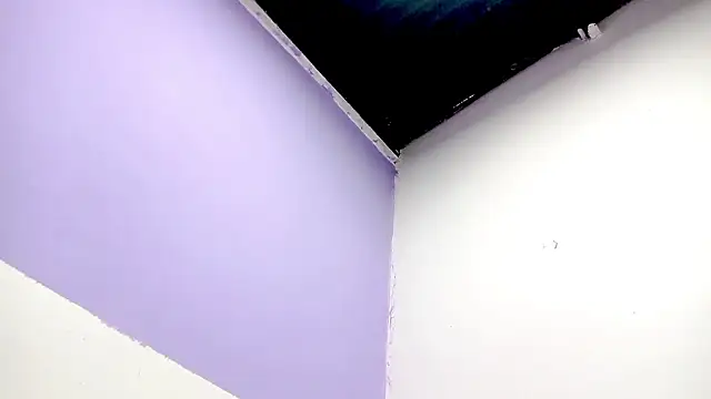 PetiteIvoryQueen19 online show from 02/12/26, 04:40