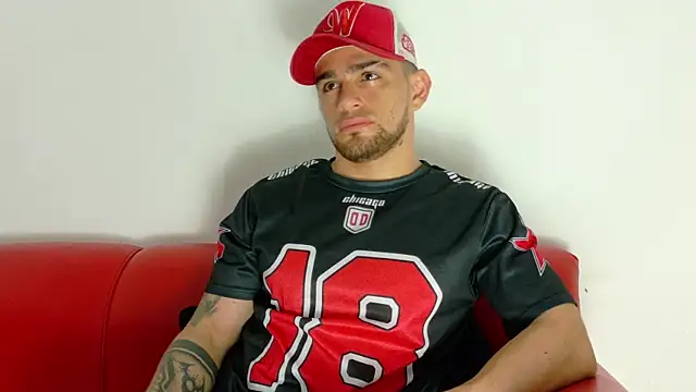 Sexy Alejandro  online show from 11/14/25, 11:53