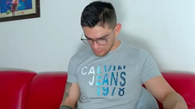 Sexy Alejandro  online show from 05/27/26, 11:40