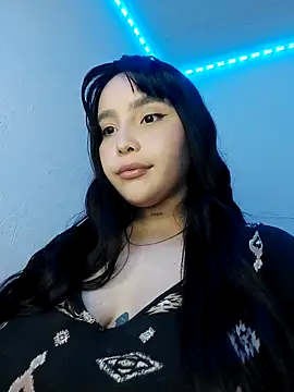 jacksyangeel2 online show from 04/15/26, 08:21