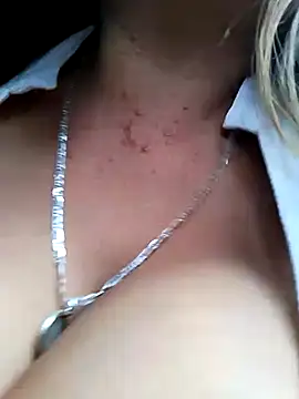 Laura-Hernandez online show from 12/02/24, 06:32