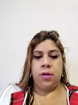 Laura-Hernandez online show from 12/14/24, 10:50