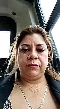 Laura-Hernandez online show from 12/23/24, 07:09