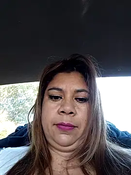 Laura-Hernandez online show from 11/09/25, 12:47