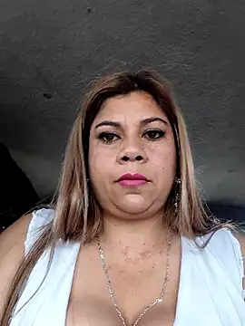 Laura-Hernandez online show from 01/09/26, 03:37