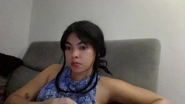 Snapshot of Kiri_Cutee chatting on 12/06/24, 05:53 Kiri Cutee online show from 12/06/24, 05:53