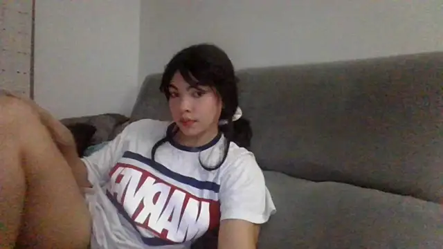 Snapshot of Kiri_Cutee chatting on 12/19/24, 05:29 Kiri Cutee online show from 12/19/24, 05:29